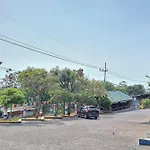 OYO 3165 Papa Kana Farm