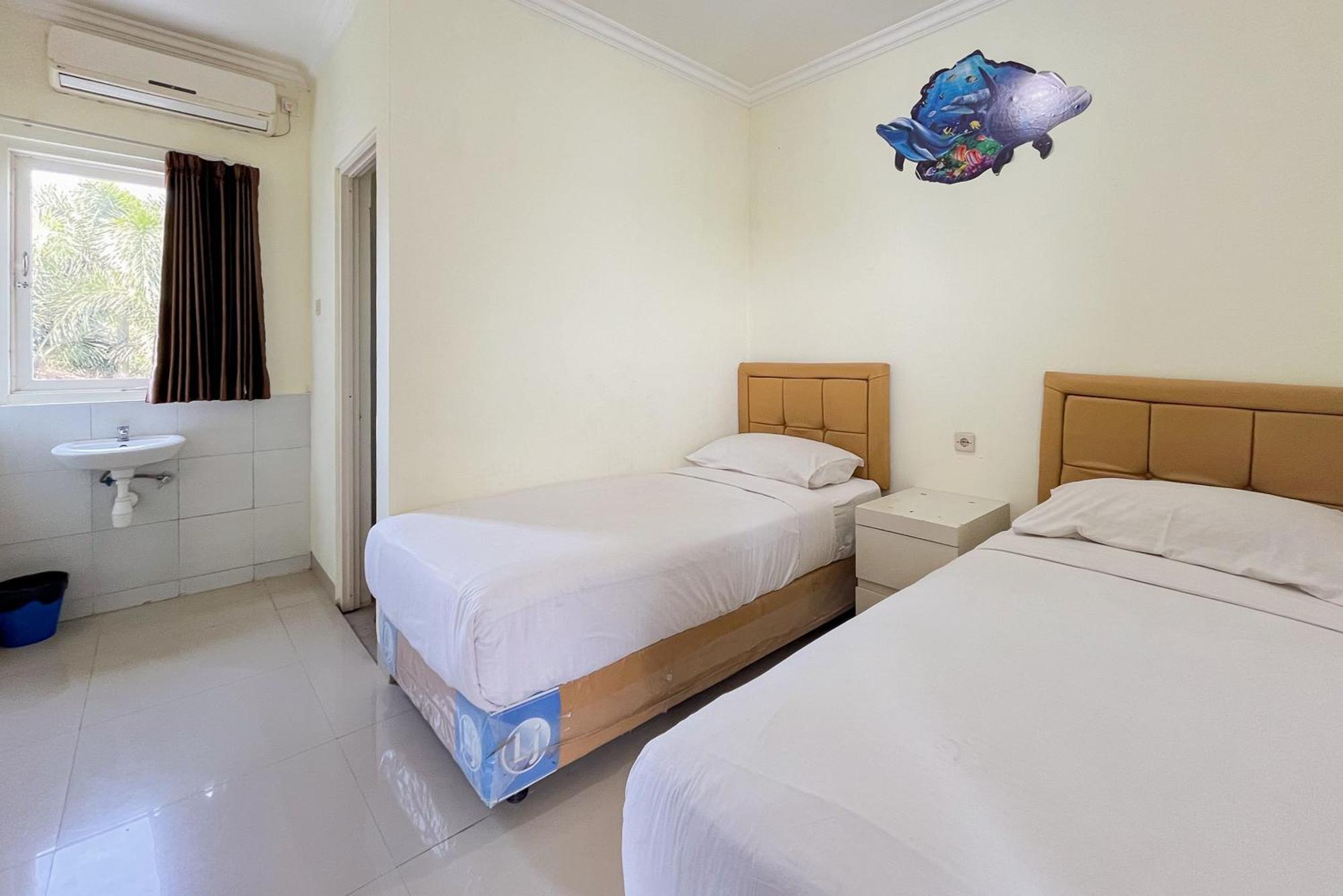 Hotel Oyo 3165 Papa Kana Farm 2*