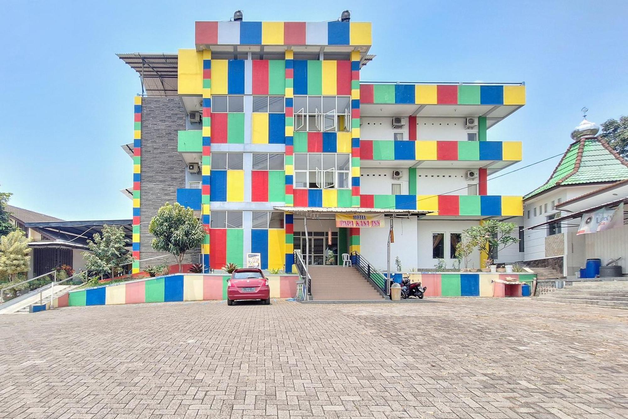 Oyo 3165 Papa Kana Farm Hotel 2*