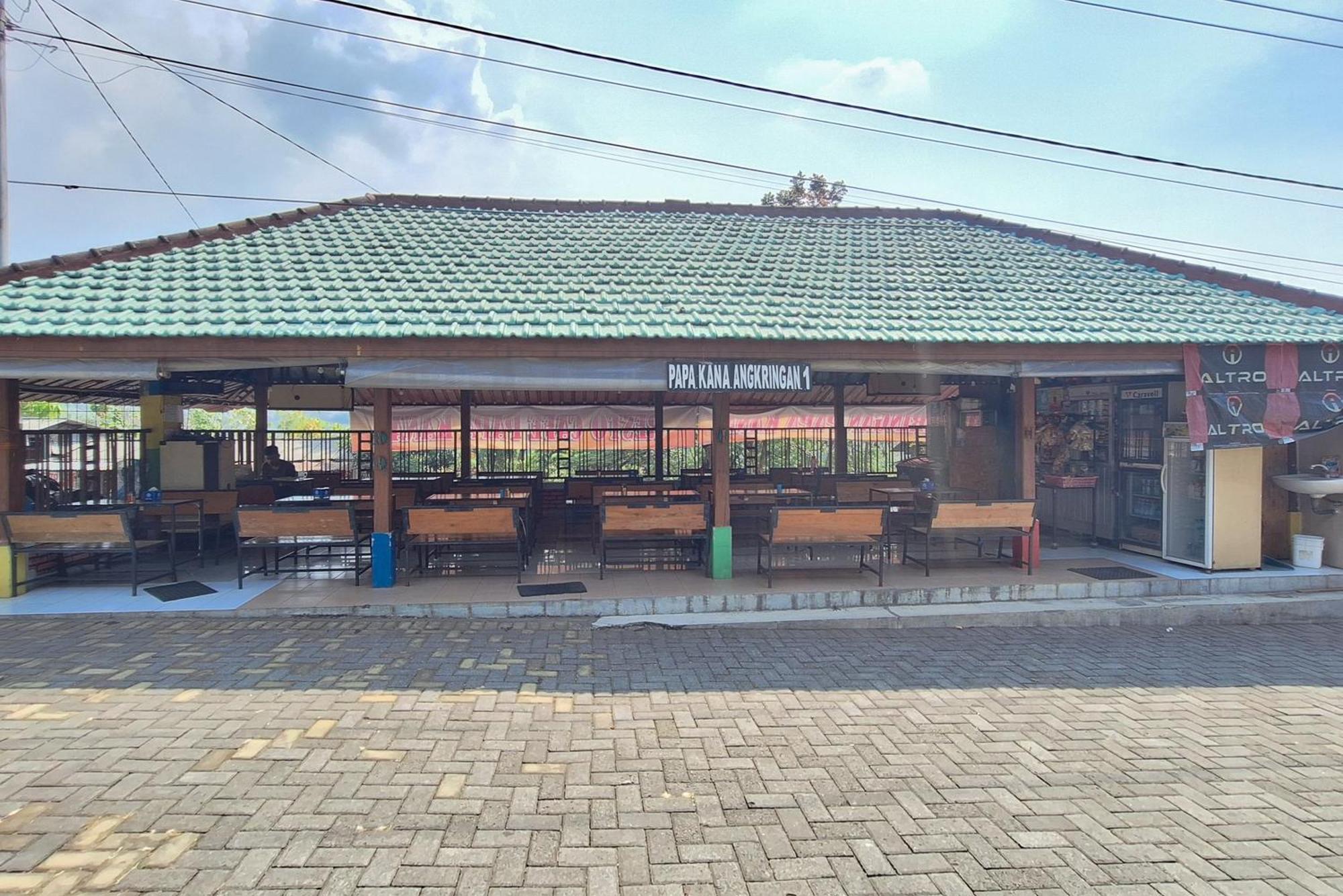 Oyo 3165 Papa Kana Farm 2* Mojokerto